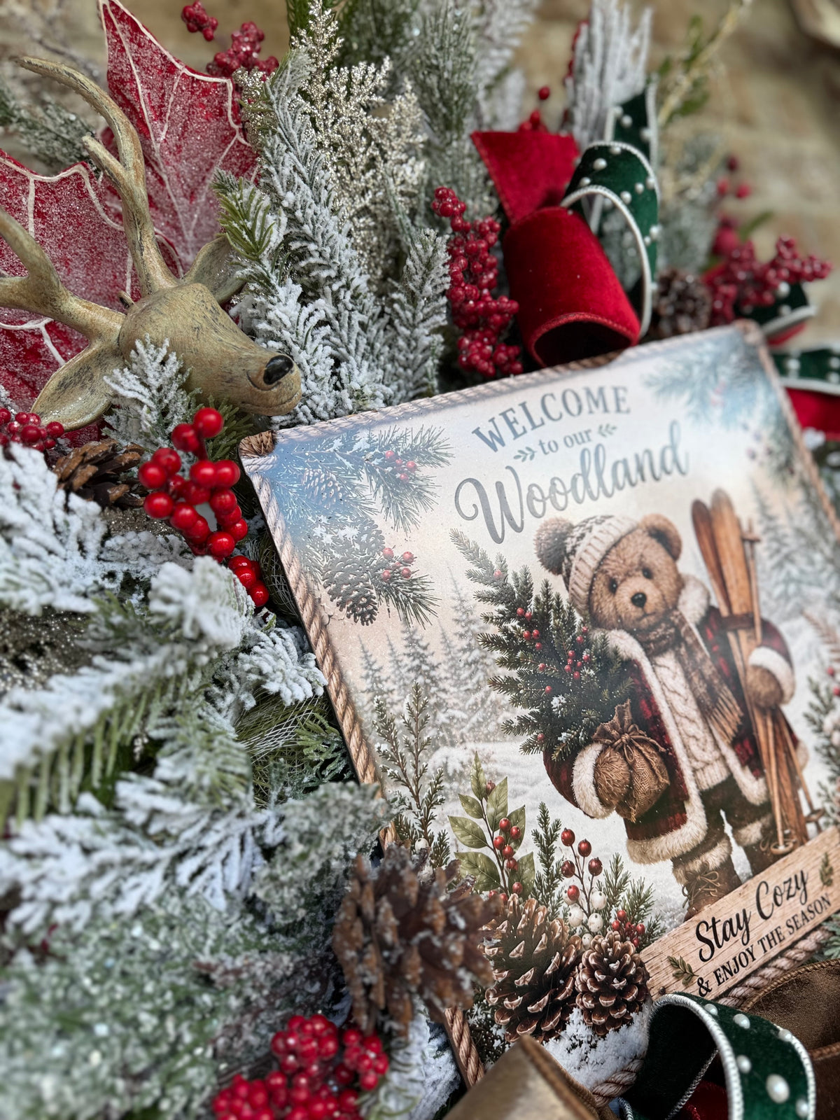 Woodland Christmas Wreath – Stay Cozy Collection