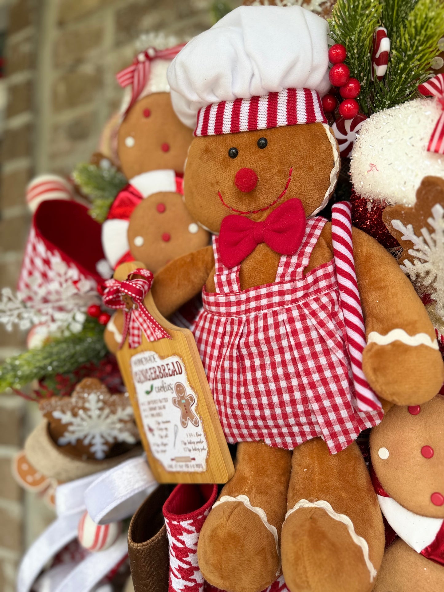 Gingerbread Peppermint Wreath