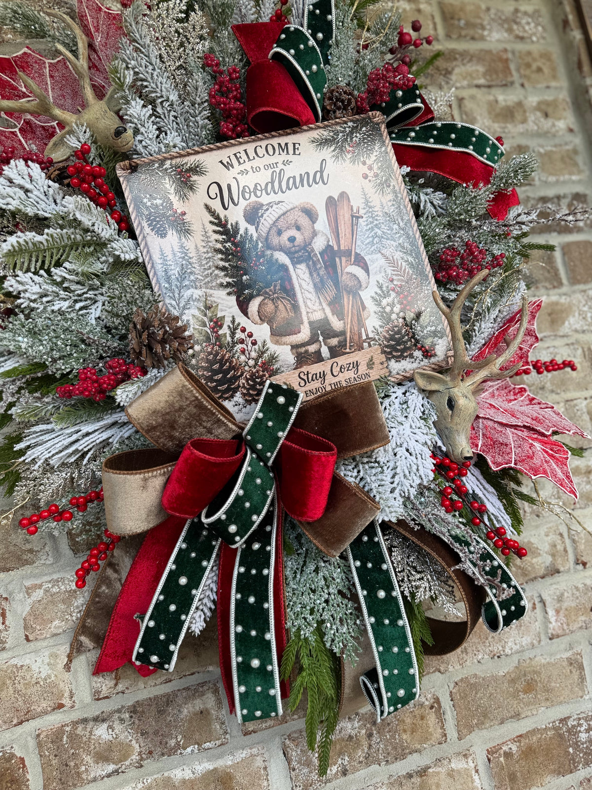 Woodland Christmas Wreath – Stay Cozy Collection